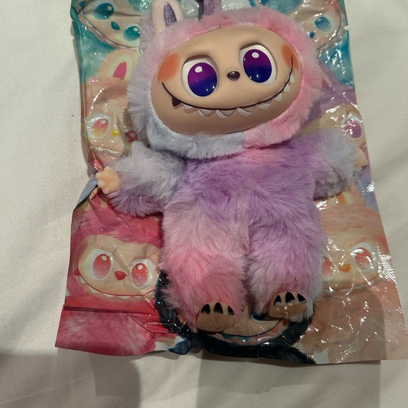 3 Labubu bundle - Picture 3 of 5